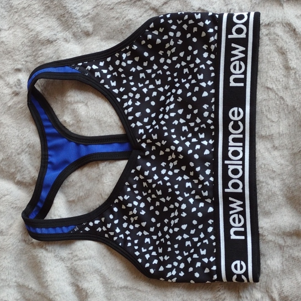 NEW BALANCE SPORTS BRA NWOT